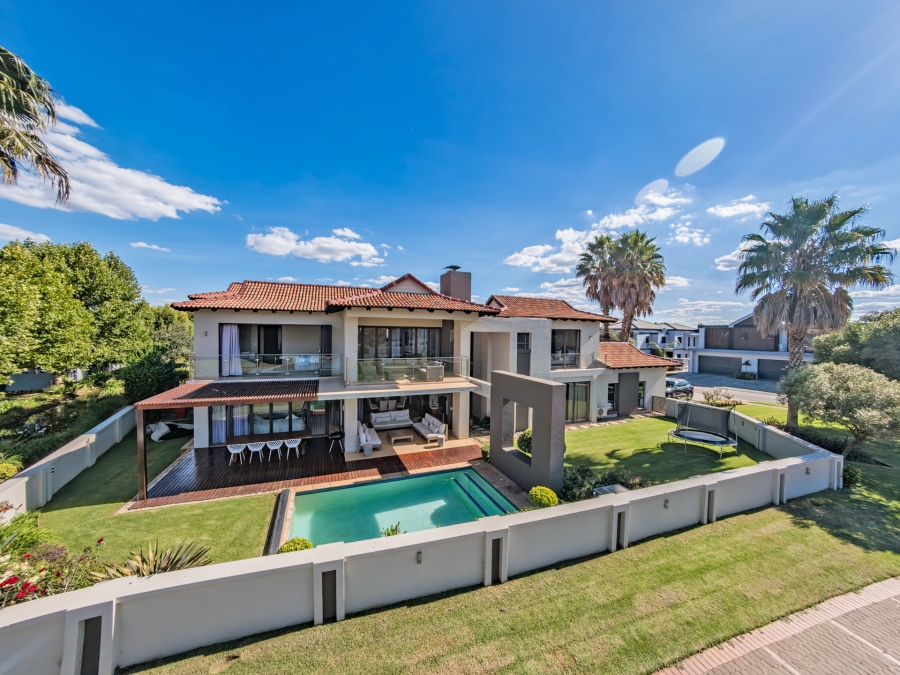 5 Bedroom Property for Sale in Hartebeesfontien AH North West